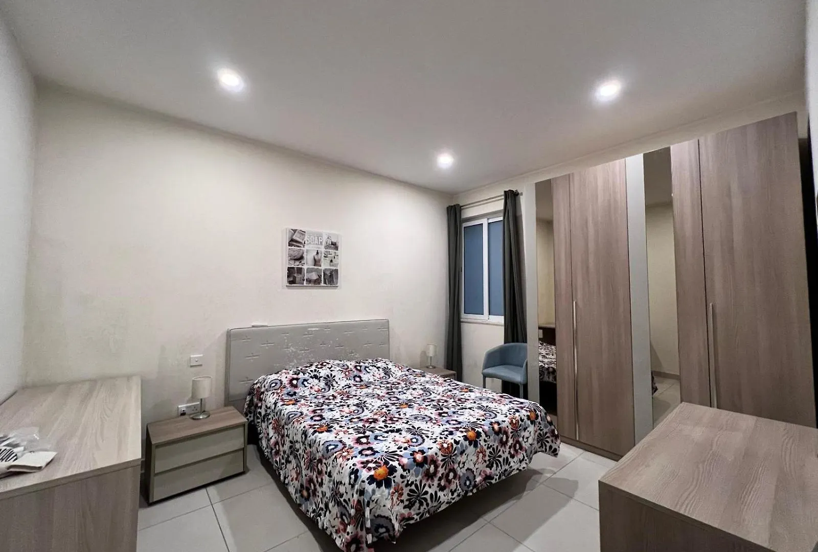 Private Room With Bathroom In Balluta Bay - Shared Flat Saint Julian's Homestay